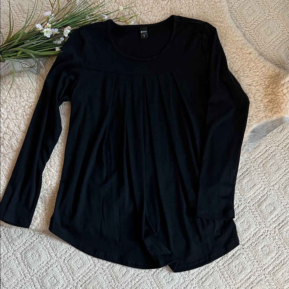 Elegant Black Long Sleeve Top